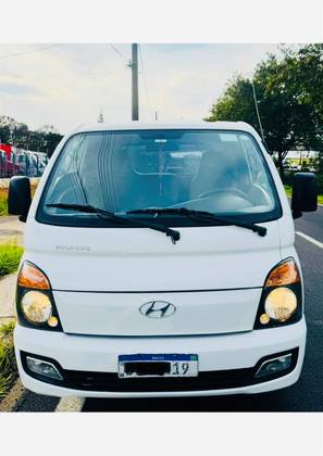 HYUNDAI HR 2.5 LONGO SEM CAÇAMBA 4X2 16V 130CV TURBO INTERCOOLER DIESEL 2P MANUAL